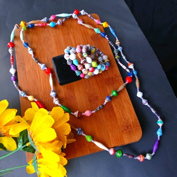 2PC Beautiful African Bead Jewelry Set - Picture 6 of 10